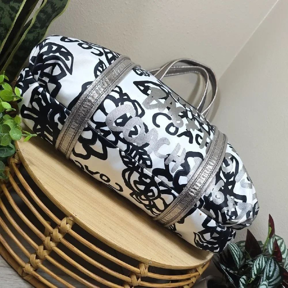 Coach Poppy Glam Tote With Matching Zip-Around Wallet - Picture 8 of 15